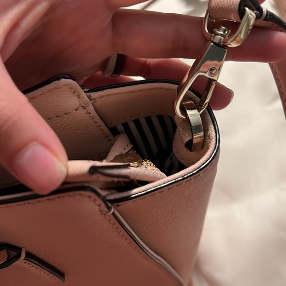Blush Kate Spade purse - Picture 3 of 8